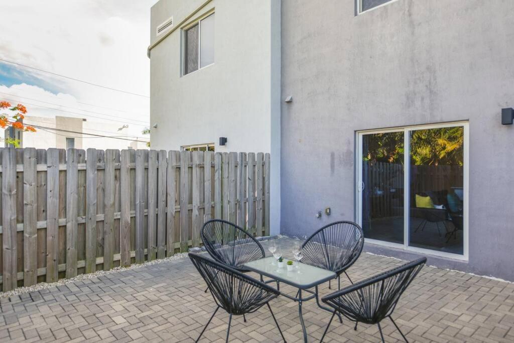 Wonderful Townhouse With 3 Bedrooms Miami Exterior photo